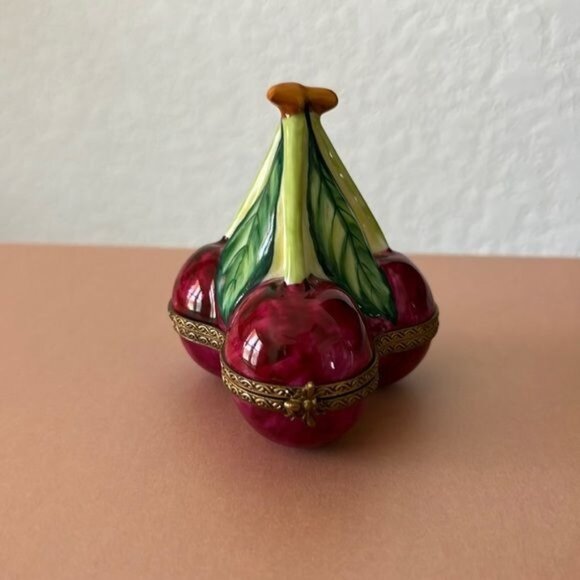 Limoges Other - Limoges France Hand Painted Porcelain Cherries Trinket Box